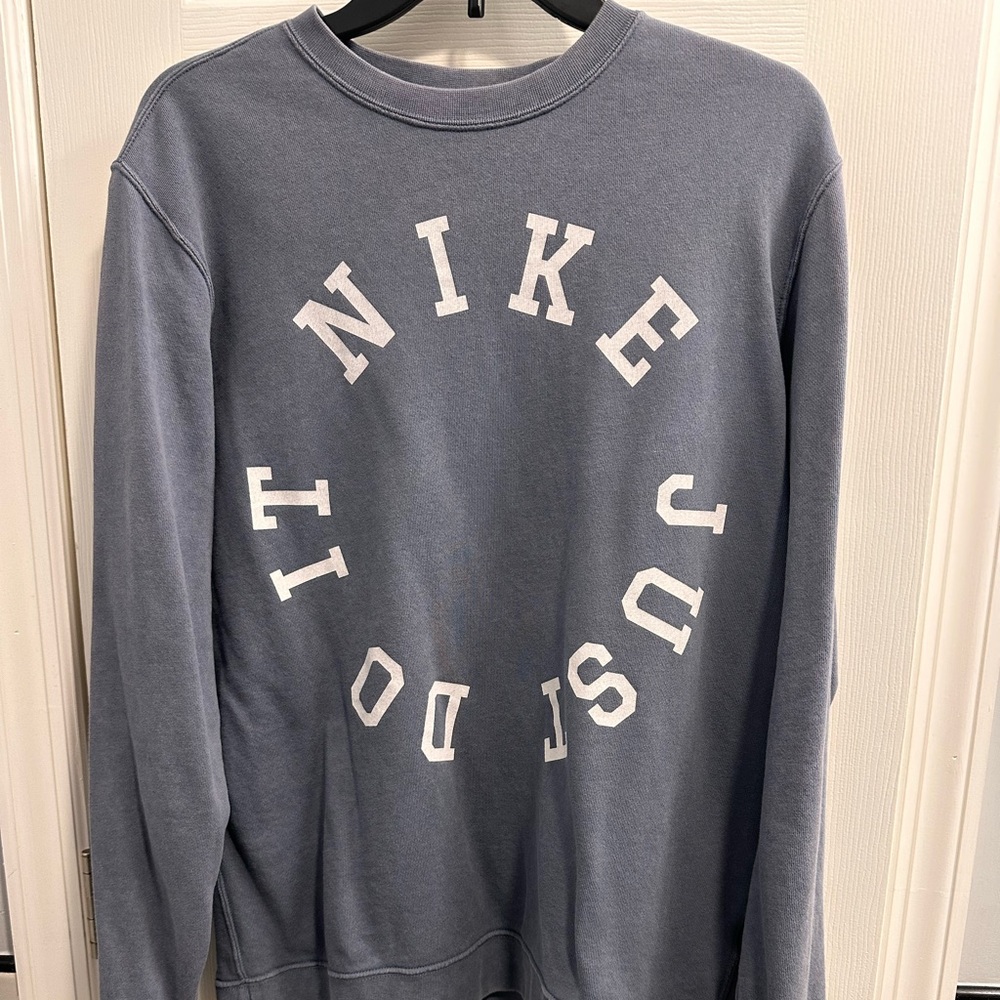 Nike Men's Blue Sweater